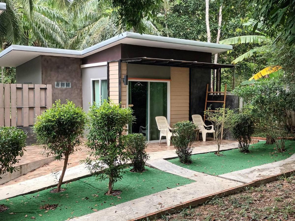 Baan Khao Mai Kaew Lanta Village Koh Lanta Luaran gambar